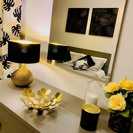 Open The Classic Wooden Shutters At A Cozy Nest * Florence